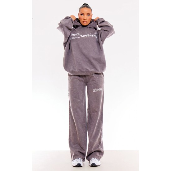 PRETTYLITTLETHING Washed Charcoal Print Oversized Wide Leg Sweatpants PRETTYLITTLETHING Washed Charcoal Print Oversized Wide Leg Sweatpants