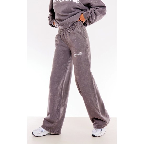 PRETTYLITTLETHING Washed Charcoal Print Oversized Wide Leg Sweatpants PRETTYLITTLETHING Washed Charcoal Print Oversized Wide Leg Sweatpants