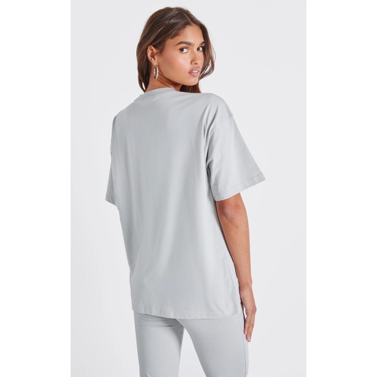 PRETTYLITTLETHING Pale Grey Printed Oversized T-shirt PRETTYLITTLETHING Pale Grey Printed Oversized T-shirt